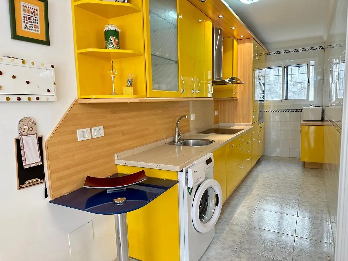 Playa Del Cura - Spacious Beachside Apartment 0*, Playa Del Cura (Gran Canaria)