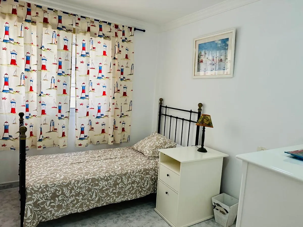 Playa Del Cura - Spacious Beachside Apartment  Playa Del Cura (Gran Canaria)