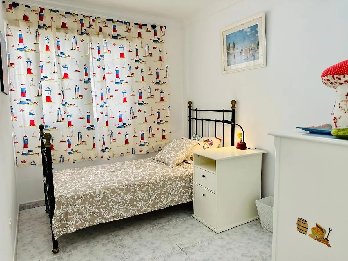 Playa Del Cura - Spacious Beachside Apartment Spain